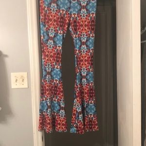boutique palooza tie dye pants.